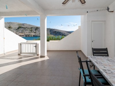 Apartment Two bedroom apartment near beach Metajna, Pag A-6395-a - Outdoor photo 34