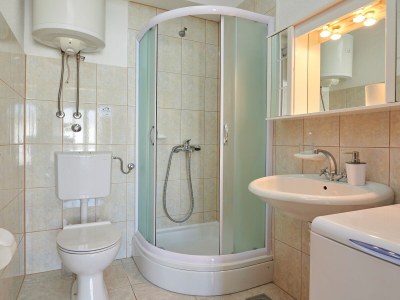 Apartment One bedroom apartment with terrace and sea view Okrug Gornji, Čiovo A-20055-b - Outdoor photo 11