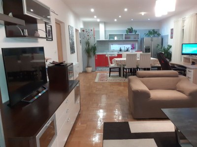 Apartment Three bedroom apartment with terrace and sea view Okrug Gornji, Čiovo A-20055-c - Outdoor photo 6