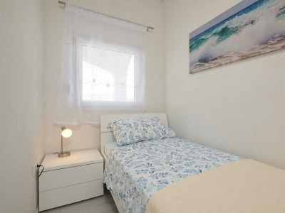 Apartment Three bedroom apartment with terrace and sea view Okrug Gornji, Čiovo A-20055-c - Outdoor photo 11