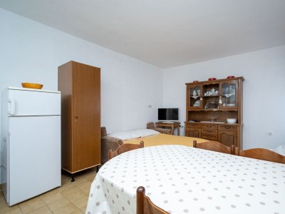 Apartment One bedroom apartment near beach Metajna, Pag A-6395-b - Outdoor photo 9