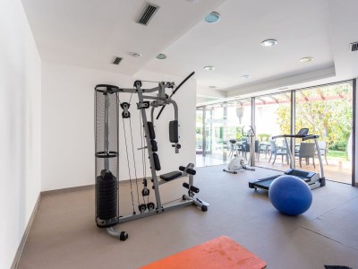 Apartment Two bedroom apartment with terrace Splitska, Brač A-23224-b - Outdoor photo 14