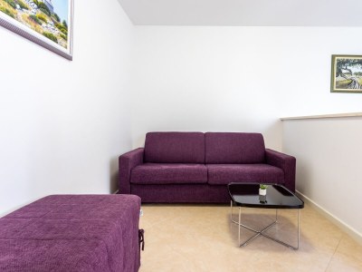 Apartment Two bedroom apartment with terrace Splitska, Brač A-23224-b - Outdoor photo 31