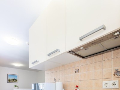 Apartment Two bedroom apartment with terrace Splitska, Brač A-23224-b - Outdoor photo 38