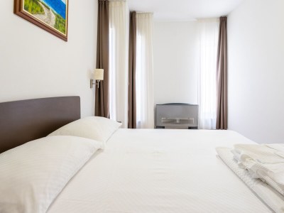 Apartment Two bedroom apartment with terrace Splitska, Brač A-23224-b - Outdoor photo 40