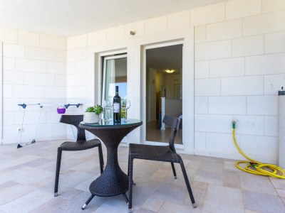 Apartment Studio flat with terrace and sea view Splitska, Brač AS-23224-a - Outdoor photo 41