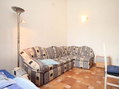 Apartment One bedroom apartment with terrace and sea view Sveti Jakov, Lošinj A-8011-a - Outdoor photo 7