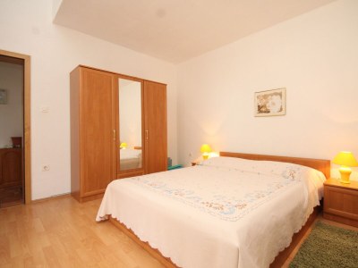 Apartment One bedroom apartment with terrace and sea view Sveti Jakov, Lošinj A-8011-a - Outdoor photo 11