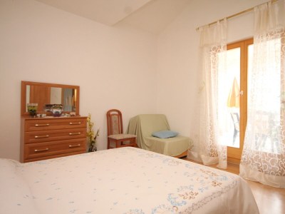 Apartment One bedroom apartment with terrace and sea view Sveti Jakov, Lošinj A-8011-a - Outdoor photo 12