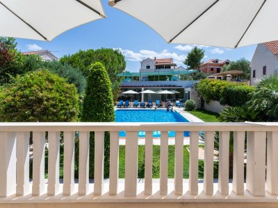 Apartment Studio flat with terrace Splitska, Brač AS-23224-d - Outdoor photo 44