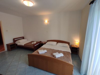 Apartment Two bedroom apartment with balcony and sea view Slatine, Čiovo A-12811-a - Outdoor photo 19