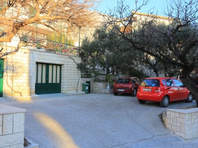 Apartment Two bedroom apartment with terrace Makarska A-18028-a - Outdoor photo 11