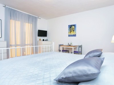 Apartment Studio flat with balcony and sea view Makarska AS-18028-a - Outdoor photo 17