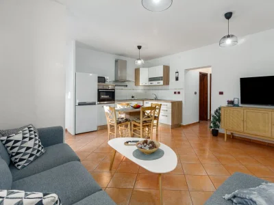 Apartment Two bedroom apartment with terrace Bašanija, Umag A-21418-c - Outdoor photo 4