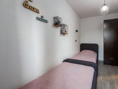 Apartment Two bedroom apartment with terrace Bašanija, Umag A-21418-c - Outdoor photo 12