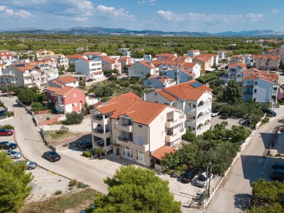 Apartment One bedroom apartment with balcony Srima - Vodice, Vodice A-23593-c - Outdoor photo 7