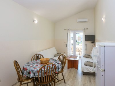 Apartment One bedroom apartment with balcony Srima - Vodice, Vodice A-23593-c - Outdoor photo 13