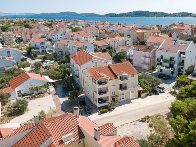 Apartment One bedroom apartment with balcony Srima - Vodice, Vodice A-23593-d - Outdoor photo 2
