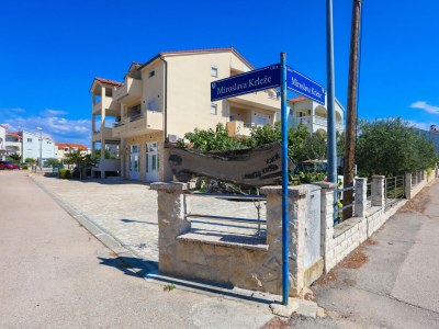 Apartment One bedroom apartment with balcony Srima - Vodice, Vodice A-23593-d - Outdoor photo 5