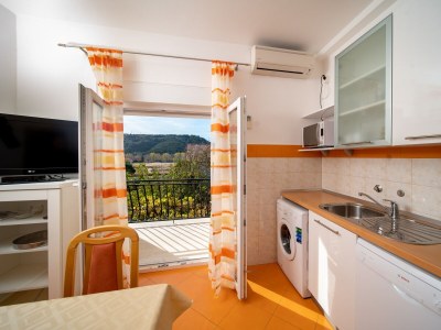 Apartment Three bedroom apartment with balcony Lopar, Rab A-24754-b - Outdoor photo 13