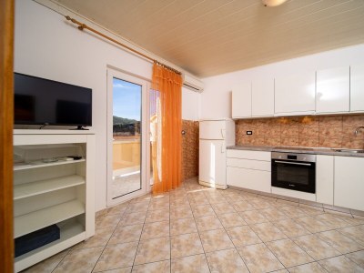 Apartment Two bedroom apartment with balcony Lopar, Rab A-24754-c - Outdoor photo 12