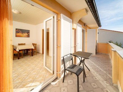 Apartment Two bedroom apartment with balcony Lopar, Rab A-24754-c - Outdoor photo 19