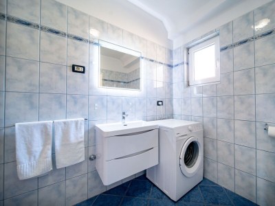 Apartment Two bedroom apartment with balcony Lopar, Rab A-24754-d - Outdoor photo 17