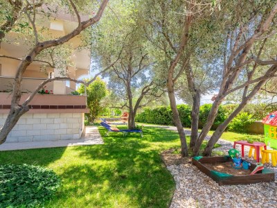 Apartment One bedroom apartment with terrace Punat, Krk A-24859-b - Outdoor photo 5