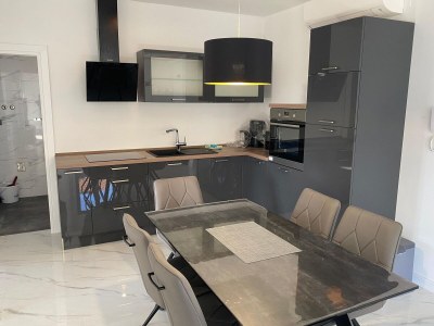 Apartment Two bedroom apartment near beach Srima - Vodice, Vodice A-24956-c - Outdoor photo 10