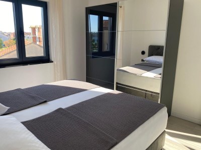 Apartment Two bedroom apartment near beach Srima - Vodice, Vodice A-24956-c - Outdoor photo 12