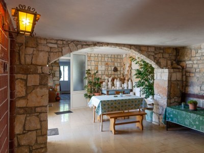 Apartment Two bedroom apartment near beach Zavalatica, Korčula A-187-b - Outdoor photo 15