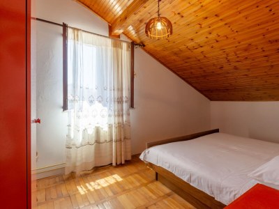 Apartment Two bedroom apartment near beach Zavalatica, Korčula A-187-b - Outdoor photo 20