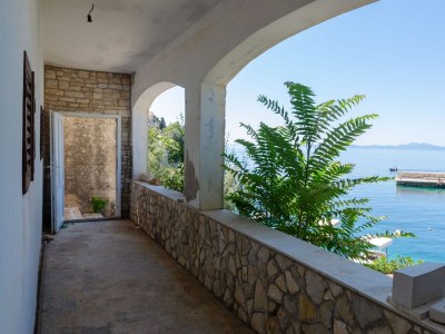 Apartment Three bedroom apartment near beach Zavalatica, Korčula A-187-a - Outdoor photo 4