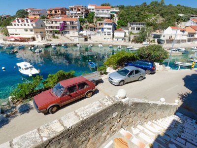 Apartment Three bedroom apartment near beach Zavalatica, Korčula A-187-a - Outdoor photo 6