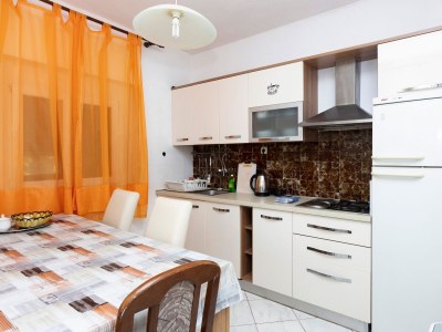 Apartment Two bedroom apartment near beach Grebaštica, Šibenik A-461-a - Outdoor photo 16