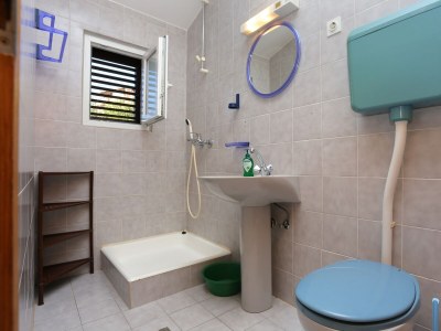 Apartment One bedroom apartment with balcony and sea view Stanići, Omiš A-1027-a - Outdoor photo 20