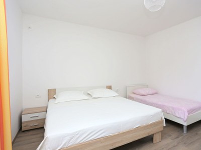 Apartment Two bedroom apartment with terrace and sea view Stanići, Omiš A-1027-d - Outdoor photo 25