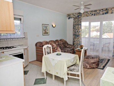 Apartment One bedroom apartment with terrace and sea view Supetarska Draga - Donja, Rab A-2022-b in Rab - Apartment