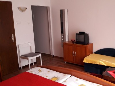 Apartment Studio flat with balcony and sea view Supetarska Draga - Donja, Rab AS-2022-b - Outdoor photo 17