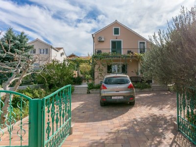 Apartment Two bedroom apartment with terrace and sea view Mirca, Brač A-2854-a - Outdoor photo 16