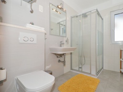 Apartment Two bedroom apartment with terrace and sea view Seget Vranjica, Trogir A-4284-a - Outdoor photo 17