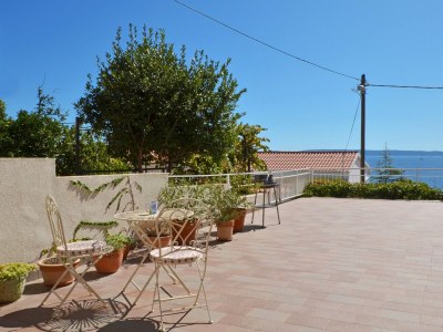 Apartment One bedroom apartment with terrace and sea view Seget Vranjica, Trogir A-4284-b - Outdoor photo 9
