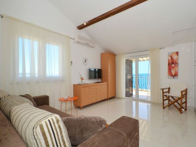 Apartment One bedroom apartment with terrace and sea view Seget Vranjica, Trogir A-4284-b - Outdoor photo 13