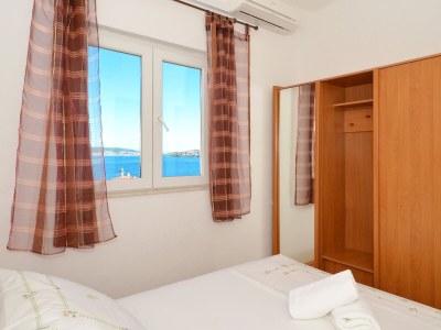 Apartment One bedroom apartment with terrace and sea view Seget Vranjica, Trogir A-4284-b - Outdoor photo 21