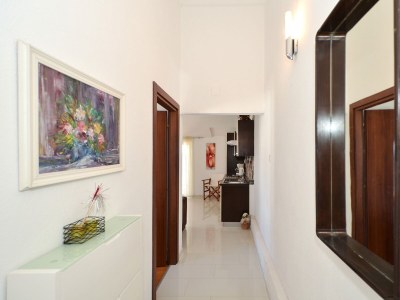 Apartment One bedroom apartment with terrace and sea view Seget Vranjica, Trogir A-4284-b - Outdoor photo 25