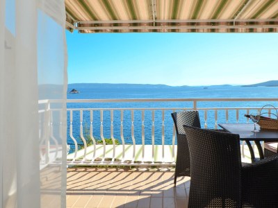 Apartment One bedroom apartment with terrace and sea view Seget Vranjica, Trogir A-4284-b - Outdoor photo 28
