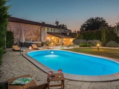 Holiday house Two bedroom house with terrace Cerion, Central Istria - Središnja Istra K-16332 in Višnjan - Holiday house