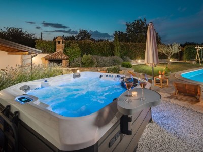 Holiday house Two bedroom house with terrace Cerion, Central Istria - Središnja Istra K-16332 - Outdoor photo 5