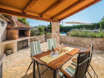 Holiday house Two bedroom house with terrace Cerion, Central Istria - Središnja Istra K-16332 - Outdoor photo 34