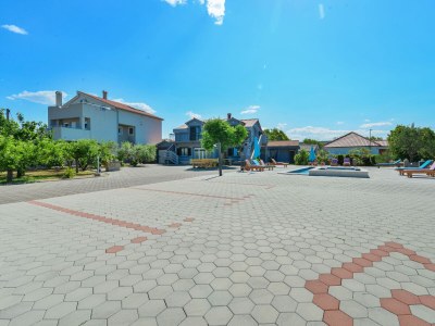 Apartment Two bedroom apartment with terrace Privlaka, Zadar A-5762-c - Outdoor photo 10